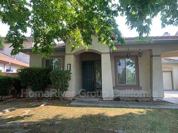 3rd image of 2224 Bastona Dr