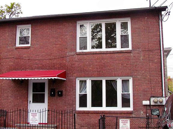 2nd image of 22 Hill St