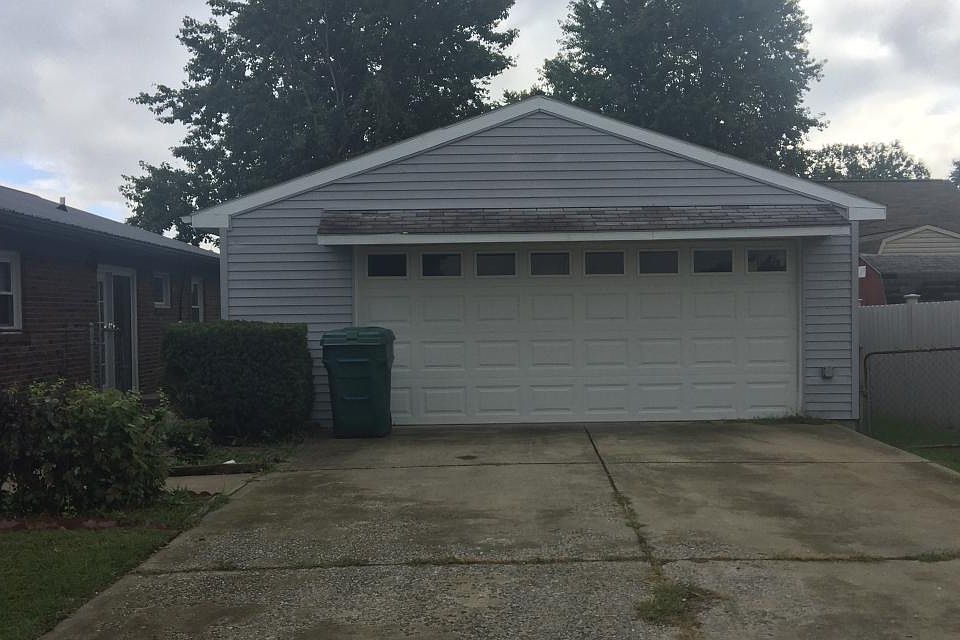 2nd image of 3312 Bobwhite Ave