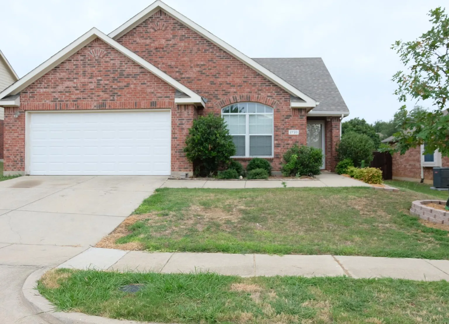 3 bed, 1420 sqft, $2,100 — Photo 1