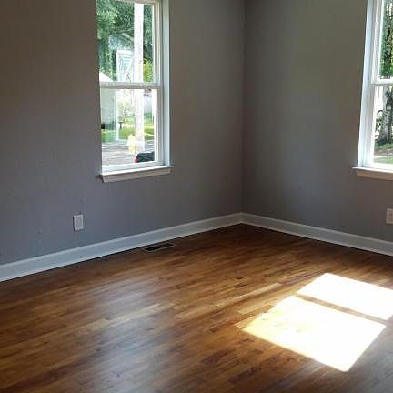 2nd image of 1610 Strawberry Ln #16