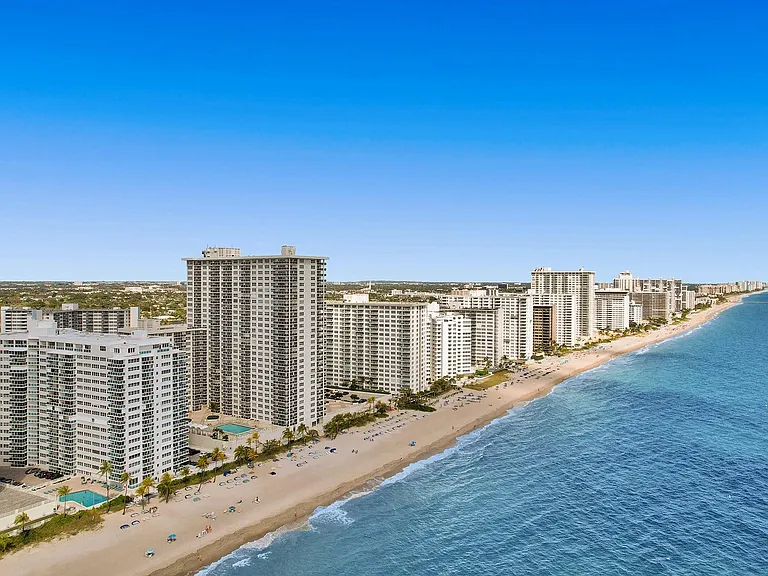 3430 Galt Ocean Dr #304 — Photo 52