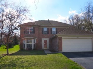132 W Harbor Dr, Lake Zurich, IL