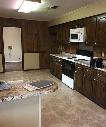 5th image of 1230 Meadowlark Ln