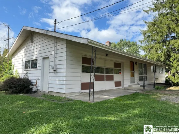 2053 Buffalo Street Ext, Jamestown, NY 14701