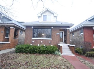 6911 26th St, Berwyn, IL 60402