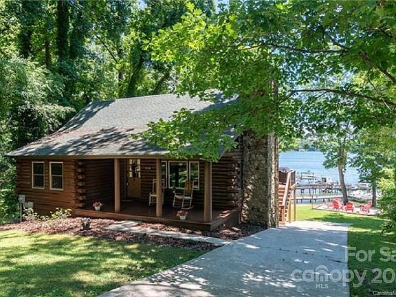 2nd image of 4852 Moonlite Bay Dr