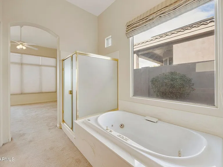 9514 E Cavalry Dr — Photo 34