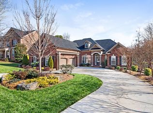 840 Clonmel Dr, Matthews, NC 28104