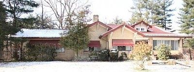 1st image of 905 Ottawa Dr