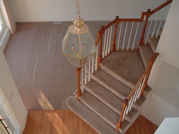 2nd image of 16318 Manderson St