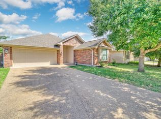 4208 Carnes Ct S, College Station, TX 77845