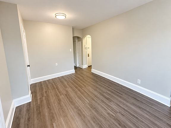 4th image of 16 Grove St #2F