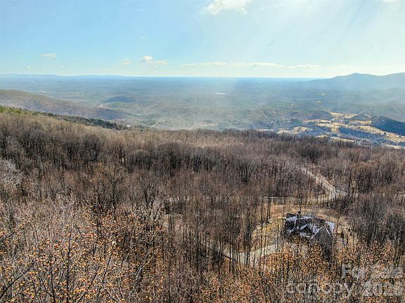 2nd image of 630 S Cove Rd