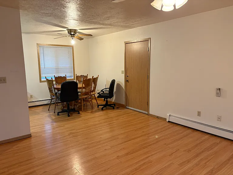 213 Yukon Dr — Photo 6