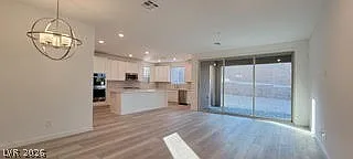 12348 Harbor Isle Ave — Photo 6