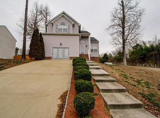 2800 Feddo Ct, Chester, VA 23831
