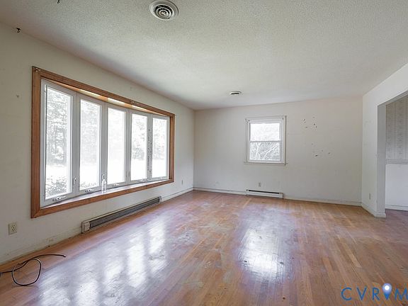 5th image of 1205 Yacht Basin Dr