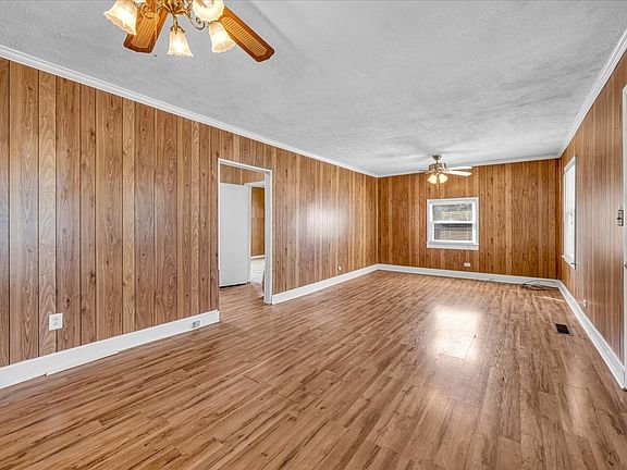 5th image of 416 Juniper Ln