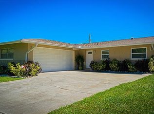 11314 122nd Ter, Seminole, FL 33778