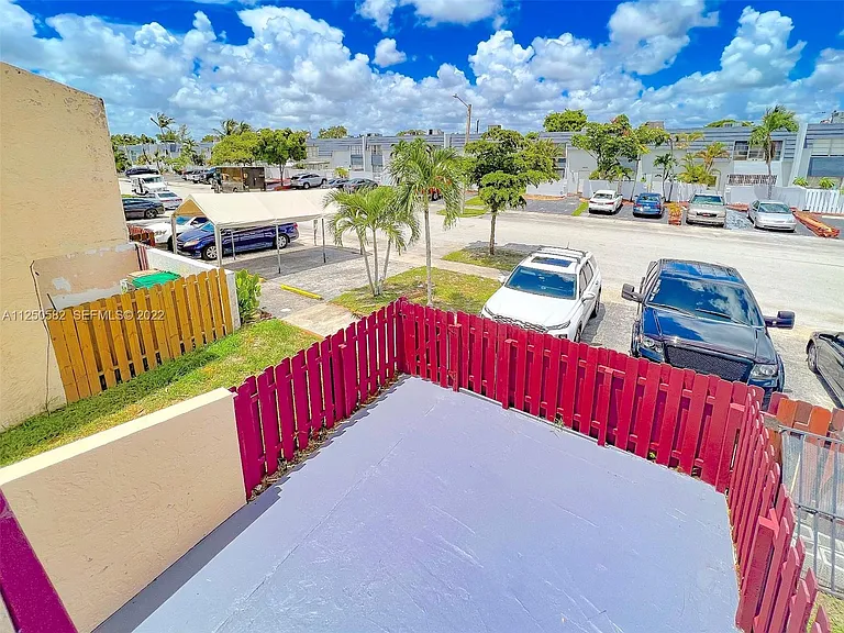 3672 SW 59th Ave #7 — Photo 9
