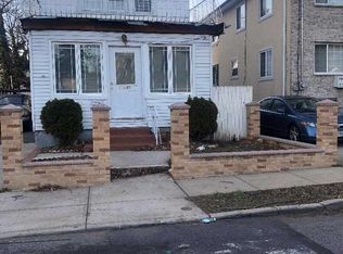 10804 220th St, Queens Village, NY 11429