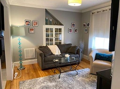 5th image of 56 Essex St #56