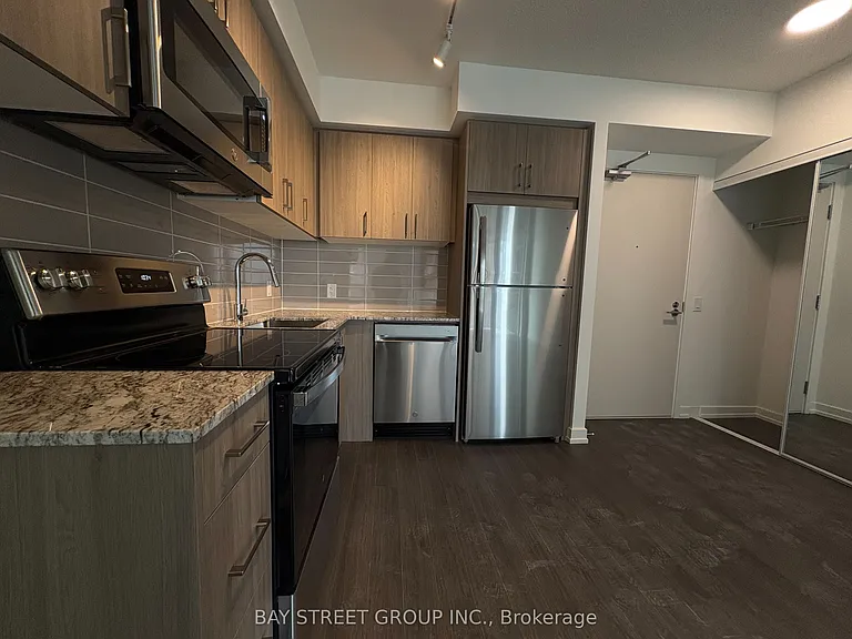 4010 Eglinton Ave W #1122 — Photo 6