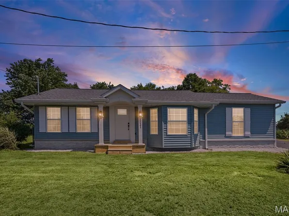 3021 Carlyle Ave, Belleville, IL 62221