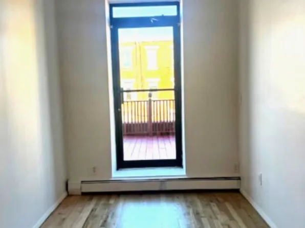 223 West 138th Street image 2 of 7