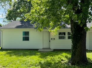 1138 Saint Rose Ln, Cahokia, IL 62206
