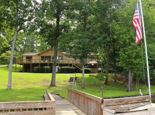 62 Stillwaters Dr, Dadeville, AL 36853