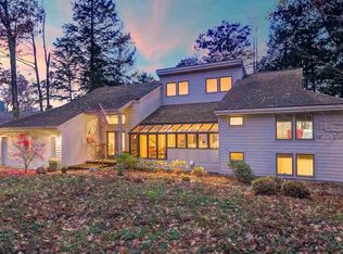 6494 S Dunns Farm Rd, Maple City, MI 49664