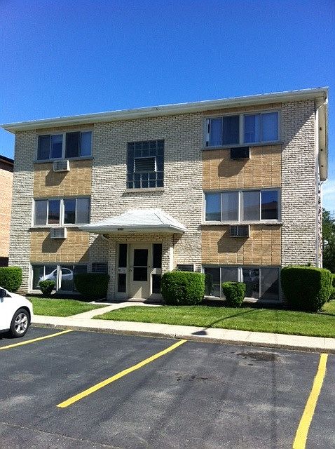 1st image of 9215 Susy Ln APT 1W