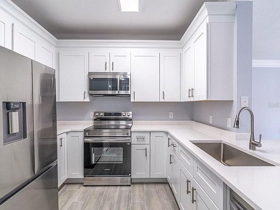 5th image of 8842 VILLA VIEW CIRCLE #106