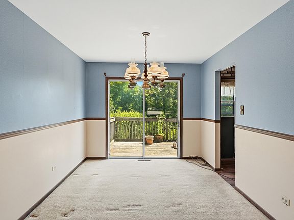 5th image of 2413 Hickory Dr