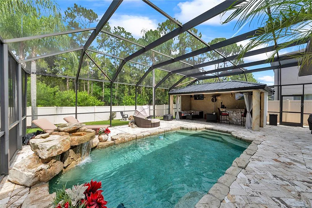 3 bed, 2.5 bath, 2362 sqft, $4,100 — Photo 3