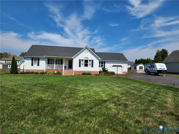 5700 Gentry Dr, New Kent, VA 23124