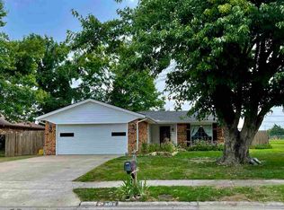3315 El Camino St, Ponca City, OK 74604