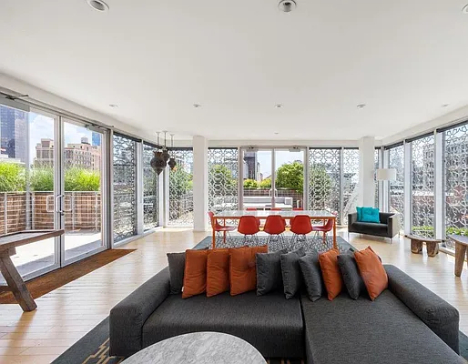 Rented by Compass | media 11