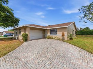 7520 NW 88th Ter, Fort Lauderdale, FL 33321