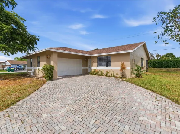 7520 NW 88th Terrace, Tamarac, FL 33321