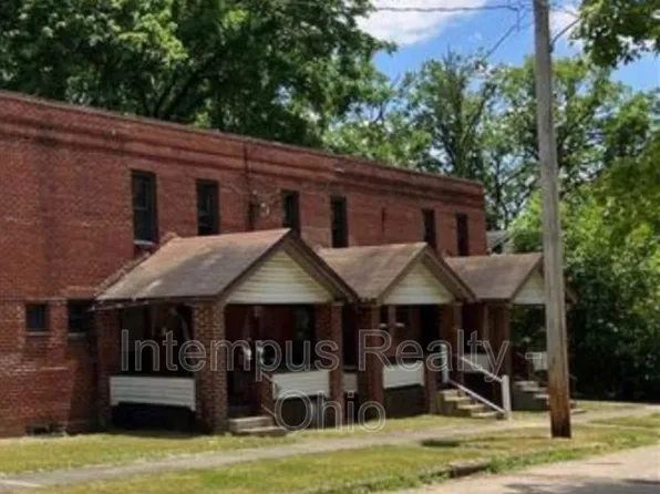 2129 Kensington Ave, Youngstown, OH 44505