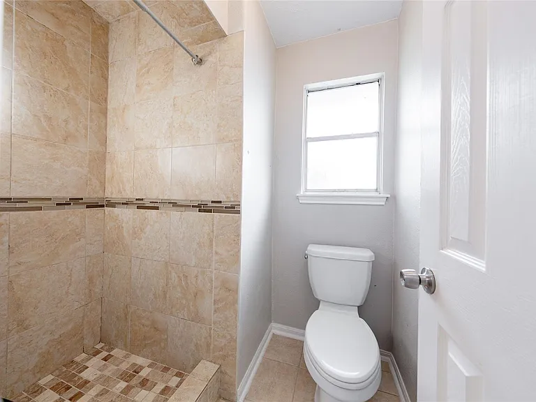 11003 Kirkmead Dr — Photo 14