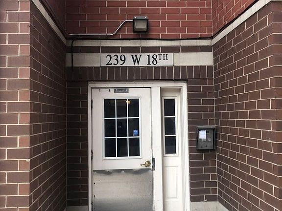 3rd image of 1828 W 18th St #1C
