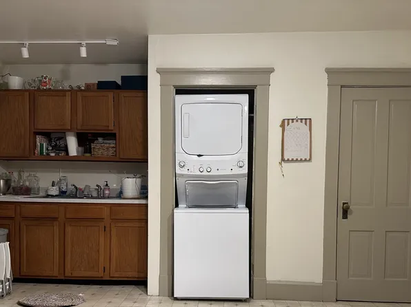 230 Market St #B, Lewisburg, PA 17837