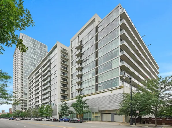 (undisclosed Address), Chicago, IL 60616