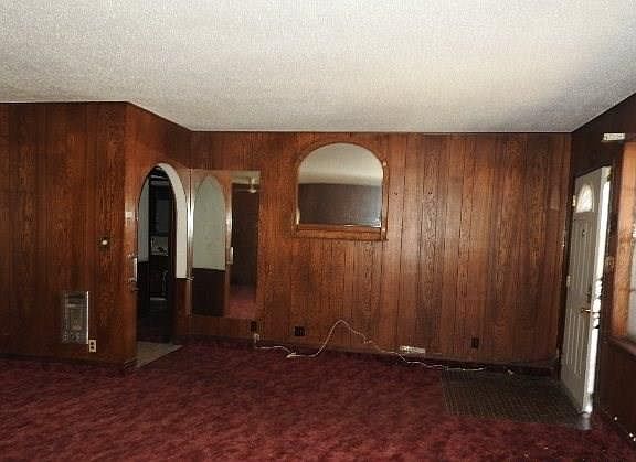 3rd image of 8337 SW 35th St