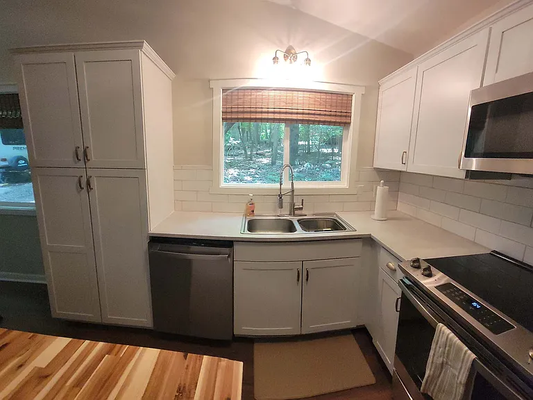 291 Tall Oaks Rd #A — Photo 9
