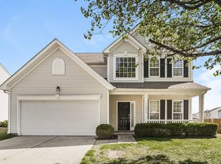 16043 Stuarts Draft Ct, Charlotte, NC 28278